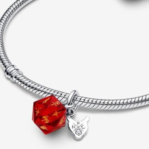 Pandora Stranger Things Hellfire Club Dice Dangle Charm - Picture 3 of 6